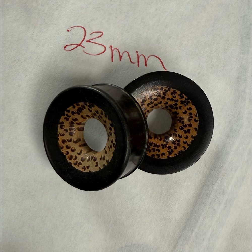 23mm plugs